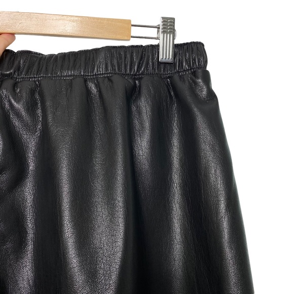 Joie Black Faux Leather Jogger Pants Size XL - Picture 3 of 7